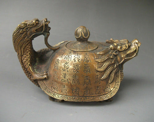 Porte Encens Dragon antique, fabriqué en métal avec des motifs japonais