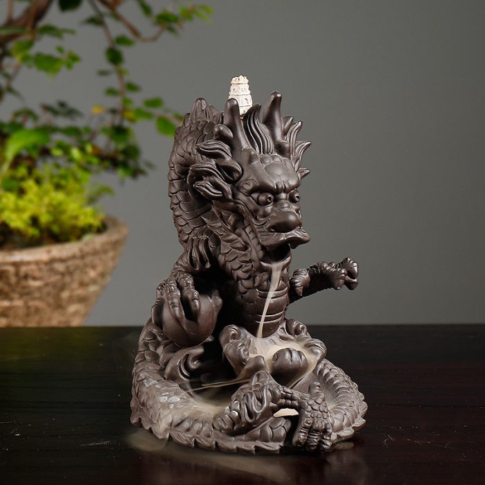 Porte Encens Dragon, fabriqué en céramique et disponible avec les encens en cônes et en bâtons